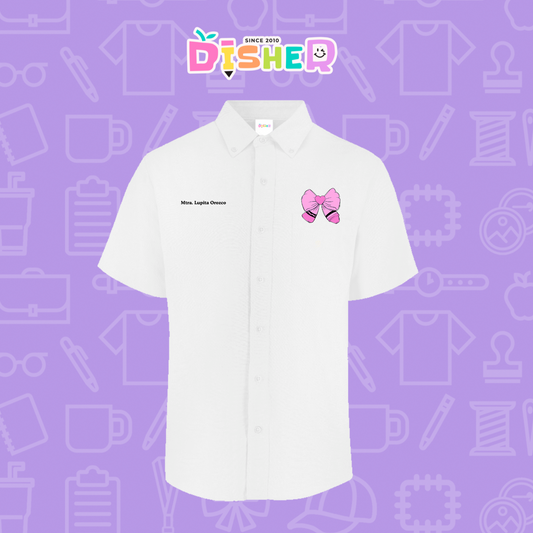 CBGC-C-009: Camisa Bordada Gabardina Manga Corta Caballero I Moño rosa crayón