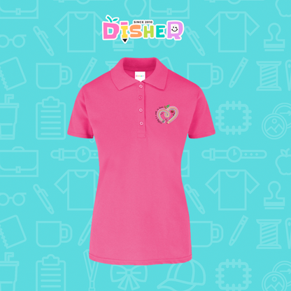 PBY-D-0013: Polo Bordada 50/50 Dama I Corazón lápiz tonos pastel