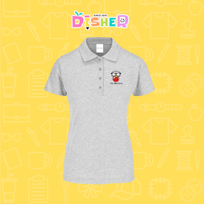 PBY-D-0079: Polo Bordada 50/50 Dama I Búho gris manzana